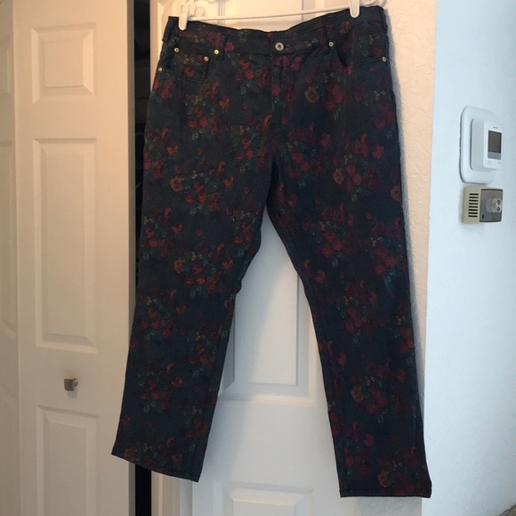 DG2 by Diane Gilman Denim - DG2 by Diane Gilman 18WP FLORAL JEANS🆕